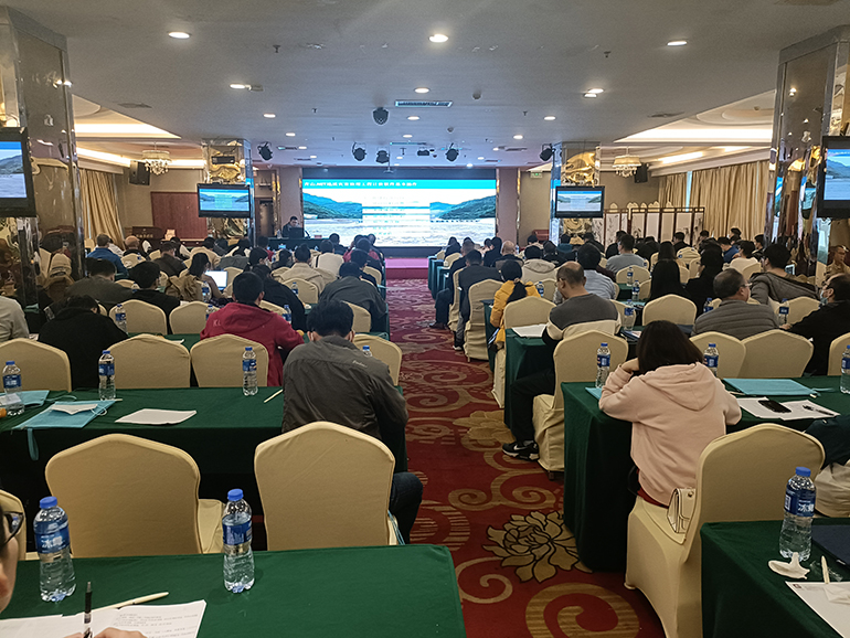 四川锦瑞青山科技协办广西省《地质灾害防治工程调查评估规范及工程造价预算软件应用技术要求培训班》